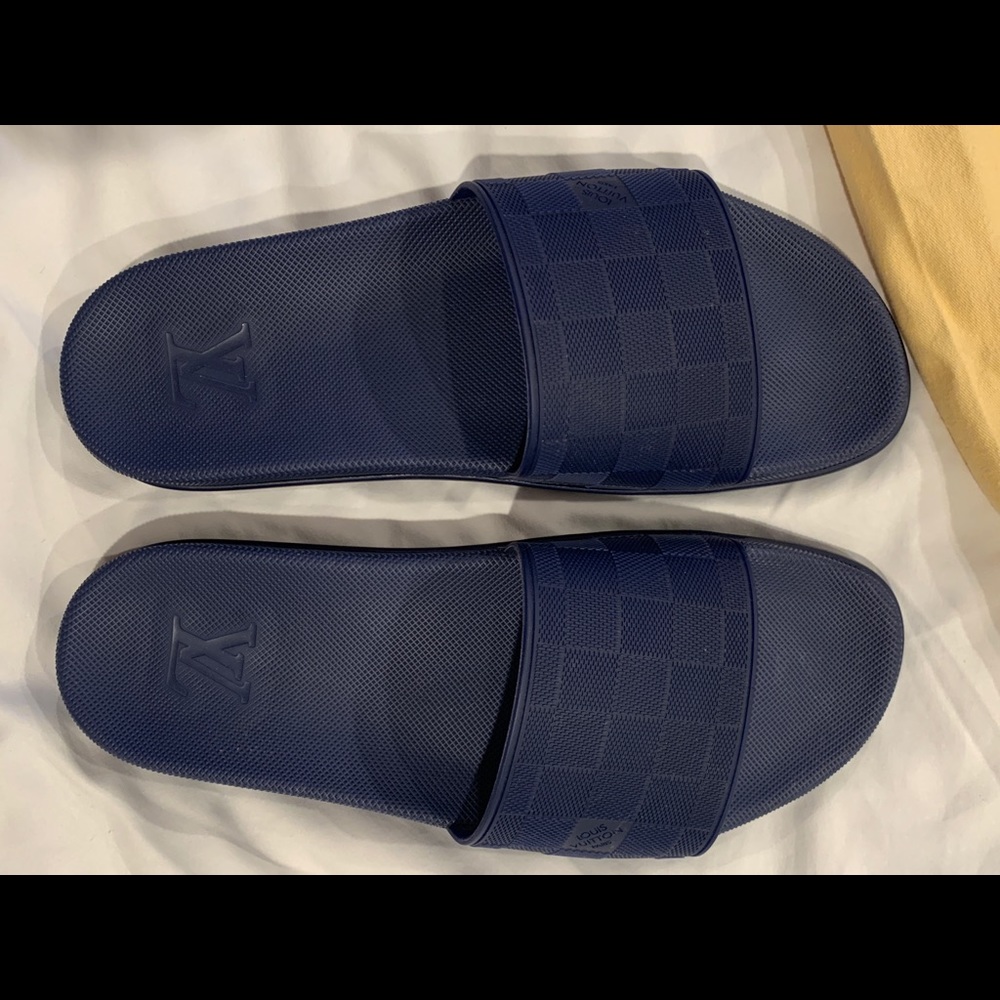 Men’s Louis Vuitton like new sandals